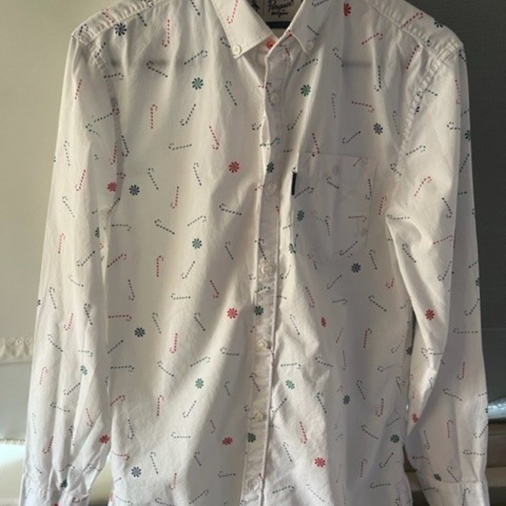Mens size S- Original Penguin Christmas dress shirt- gently used